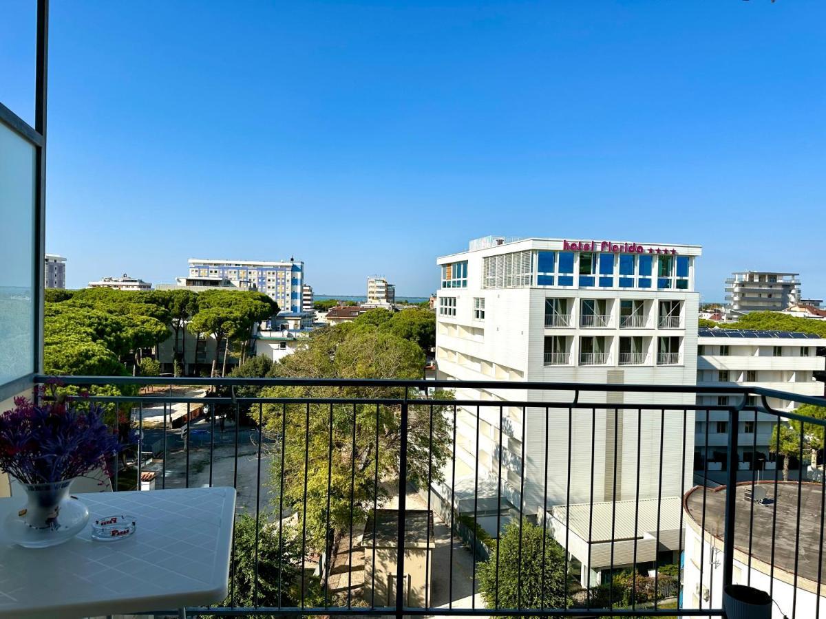 Beach Front Apartment Sabbiadoro Λινιάνο Σαμπιαντόρο Εξωτερικό φωτογραφία