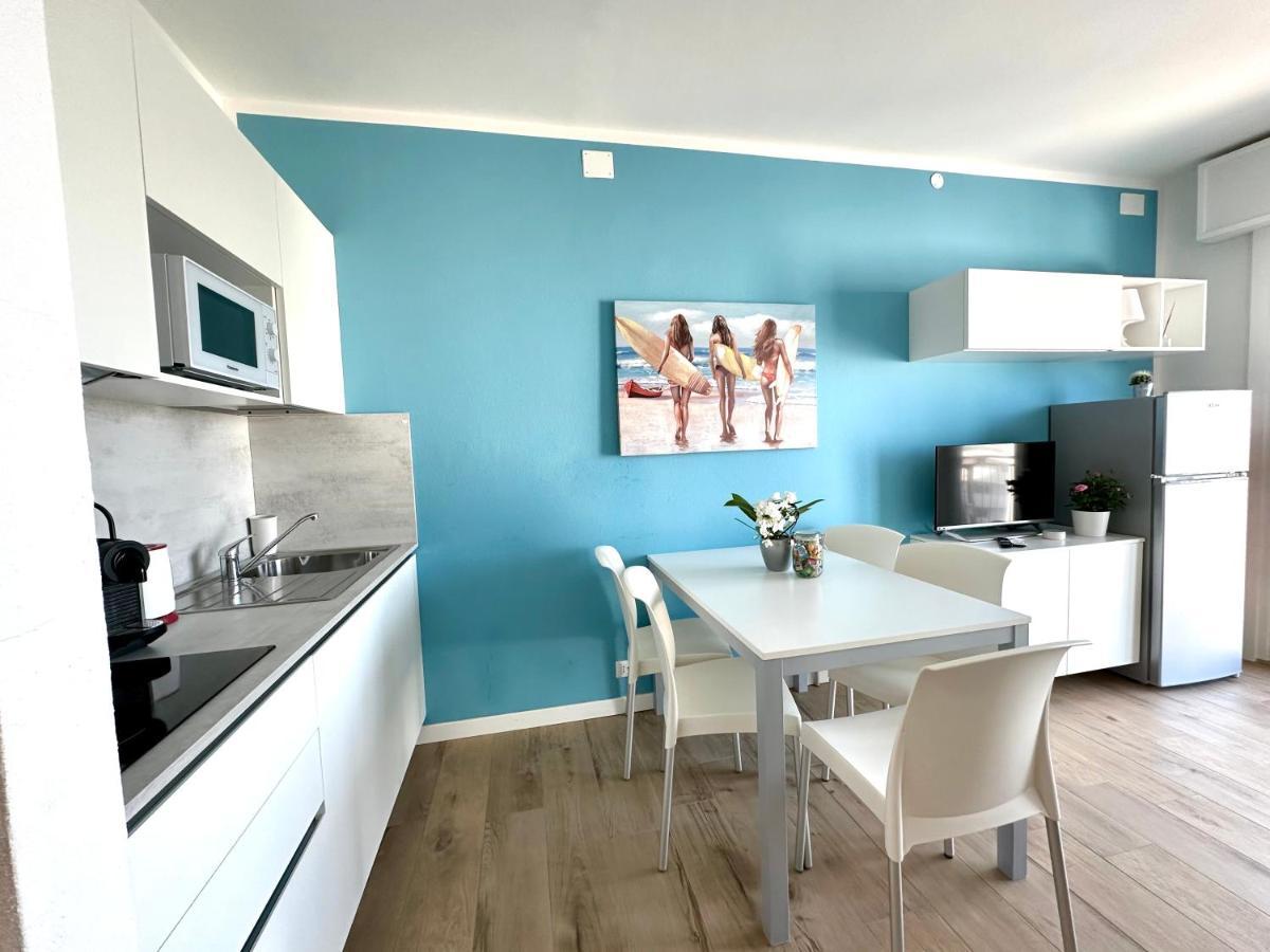 Beach Front Apartment Sabbiadoro Λινιάνο Σαμπιαντόρο Εξωτερικό φωτογραφία